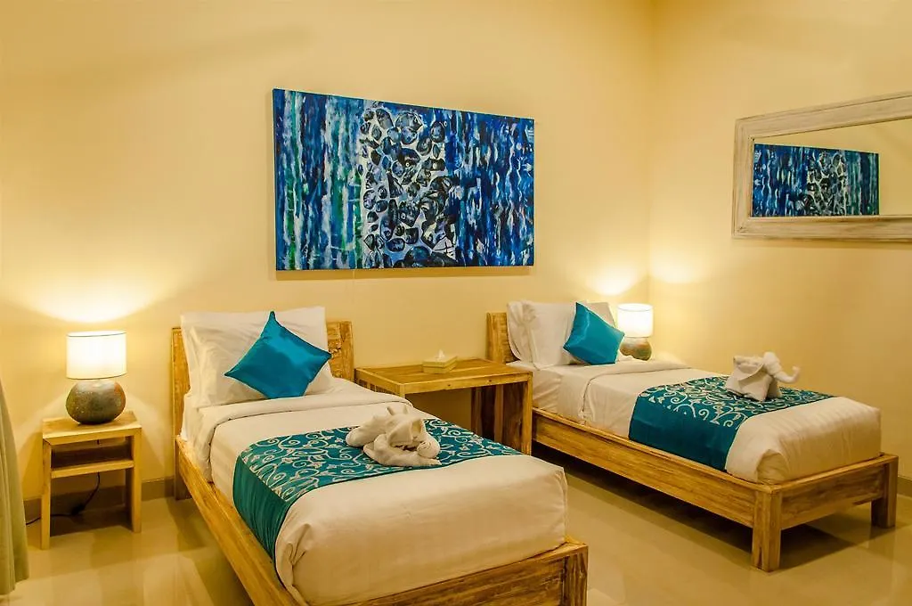 Villa Tepi Sungai Legian