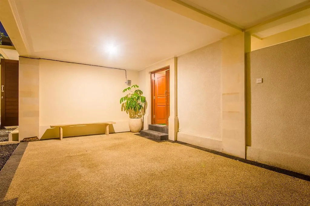 Villa Tepi Sungai Legian  Legian (Bali)