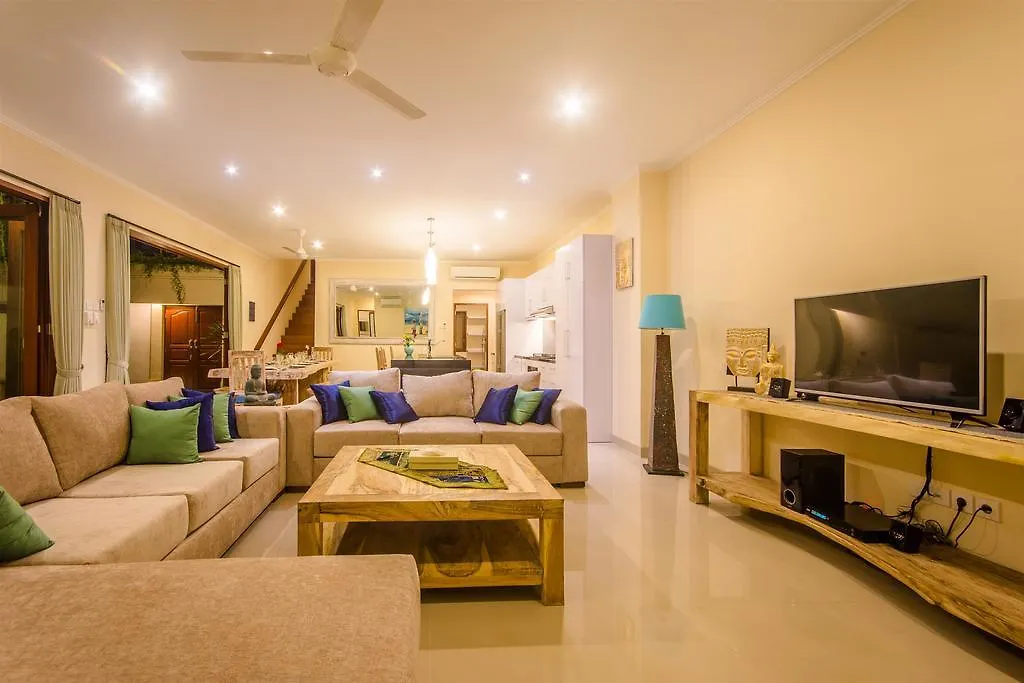 Villa Tepi Sungai Legian   Legian (Bali)